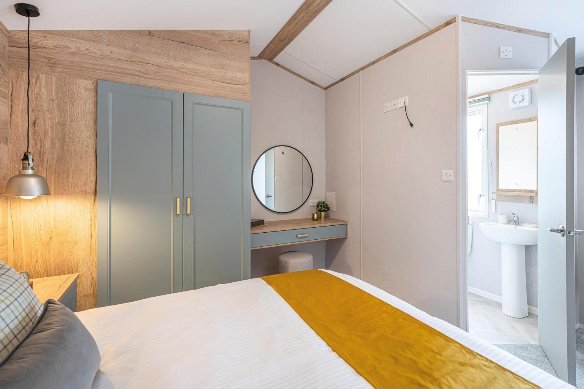 Emma'S Sea View 2-Bedroom Caravan At Durdle Door Near Wareham Dorset West Lulworth Bagian luar foto
